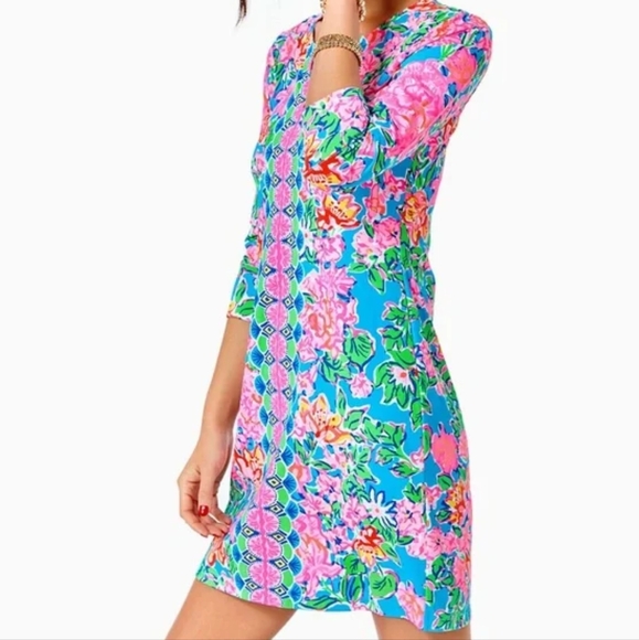 🌴 EUC Lilly Pulitzer UPF 50 Nadine Chilly Lilly in Rose to the Occasion - Large - Picture 2 of 6